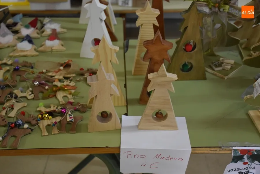 Foto 4 - El IES Tierra promueve un doble mercadillo solidario