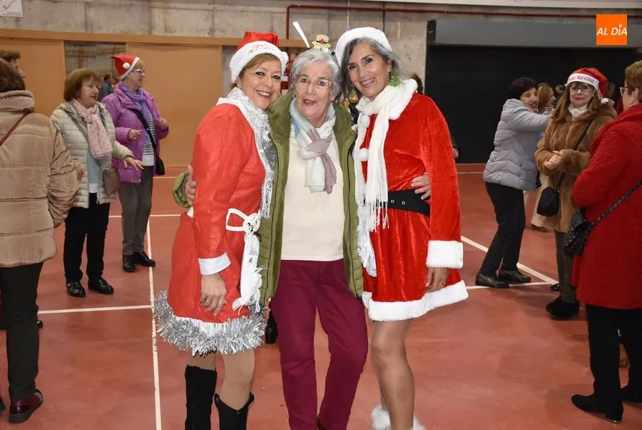Foto 7 - Amanecer da el pistoletazo a la Navidad con su tradicional fiesta