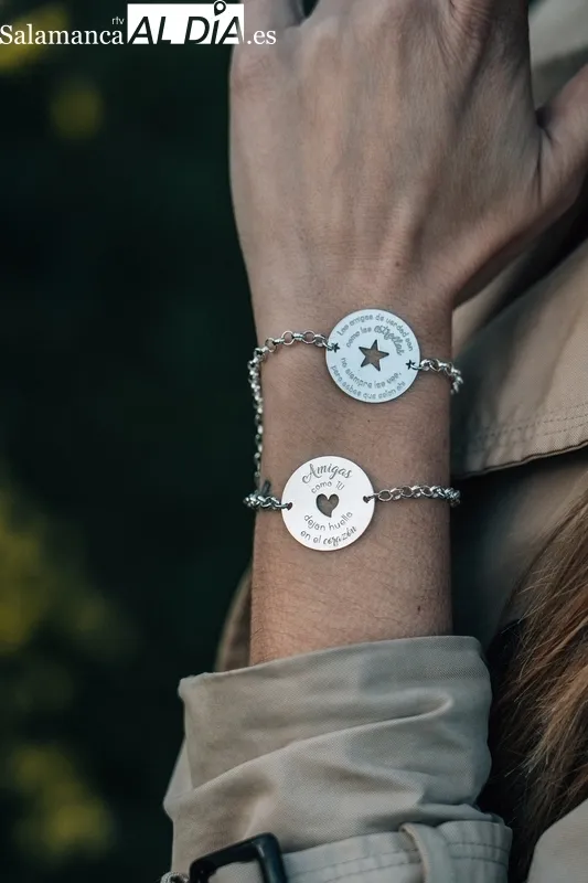 Ramos Joyería ofrece joyas y relojes de todo tipo, especializados en filigrana charra y joyas personalizadas.