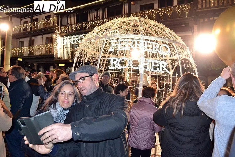 Foto 4 - La Alberca brilla con luz propia en su noche m&aacute;s especial