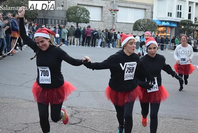 Foto 2 - Ivan Bernardo y Ver&oacute;nica Rodr&iacute;guez se imponen en la Carrera del Pavo de B&eacute;jar