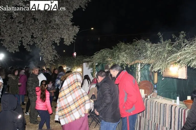 Foto 7 - El Encinar se transforma en un Bel&eacute;n Viviente 