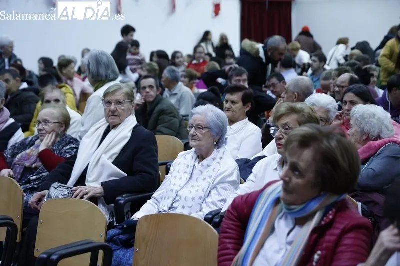 Festival de Navidad del Consejo Social Del Rollo en La Casa de la Mujer Clara Campoamor. Fotos: David Sañudo.