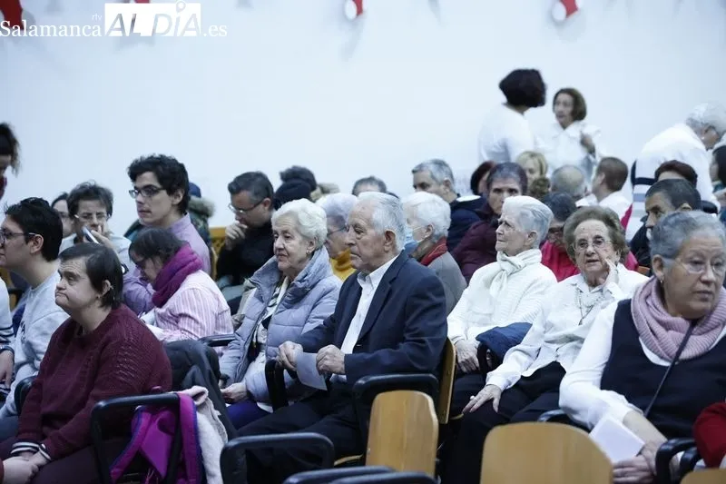 Festival de Navidad del Consejo Social Del Rollo en La Casa de la Mujer Clara Campoamor. Fotos: David Sañudo.