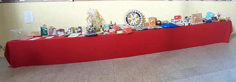 Foto 5 - Kilos de solidaridad bejarana con el deporte como ejemplo