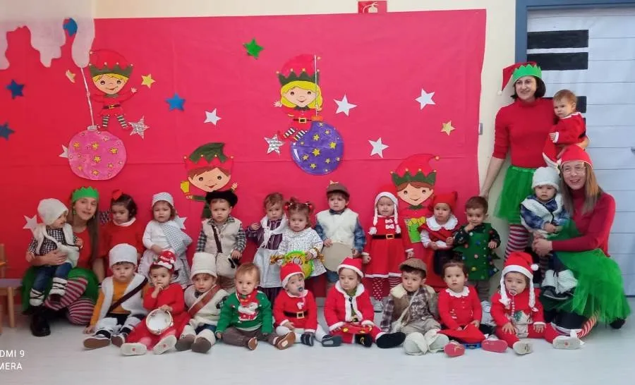 Foto 6 - La Escuela Infantil empieza a vivir la Navidad