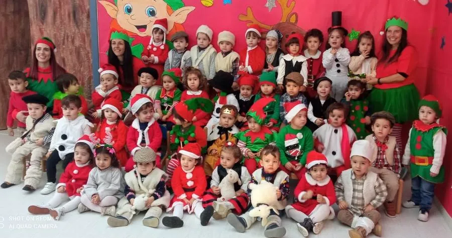 Foto 2 - La Escuela Infantil empieza a vivir la Navidad