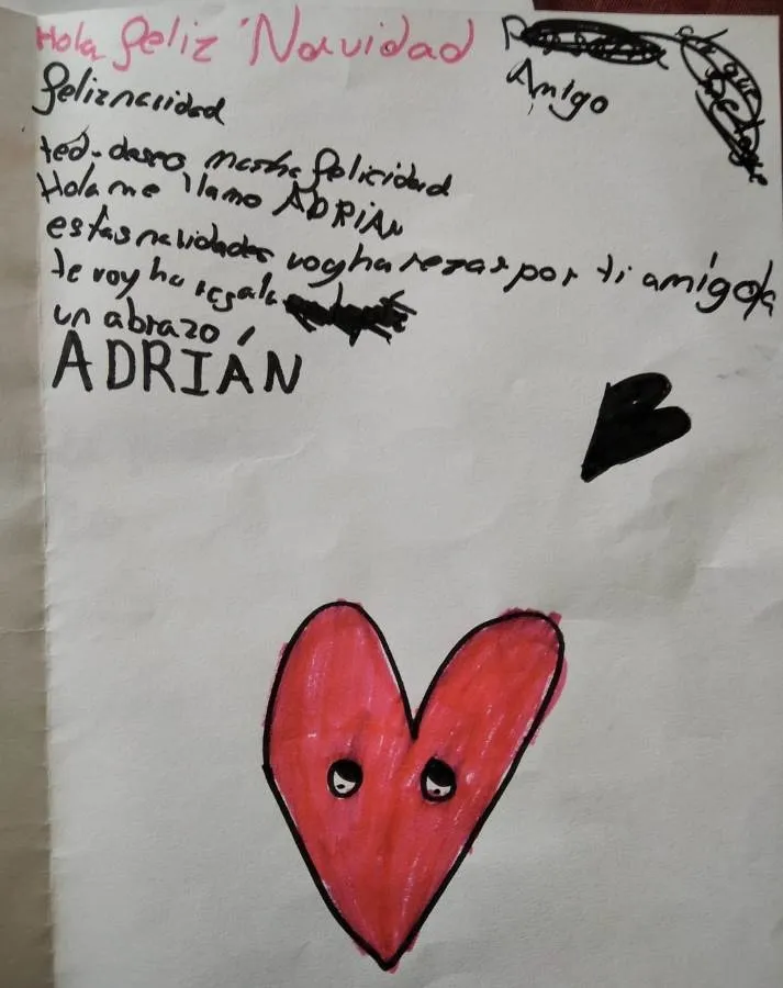 Foto 11 - Repartidas en la Residencia Mixta felicitaciones elaboradas por los ni&ntilde;os de San Andr&eacute;s