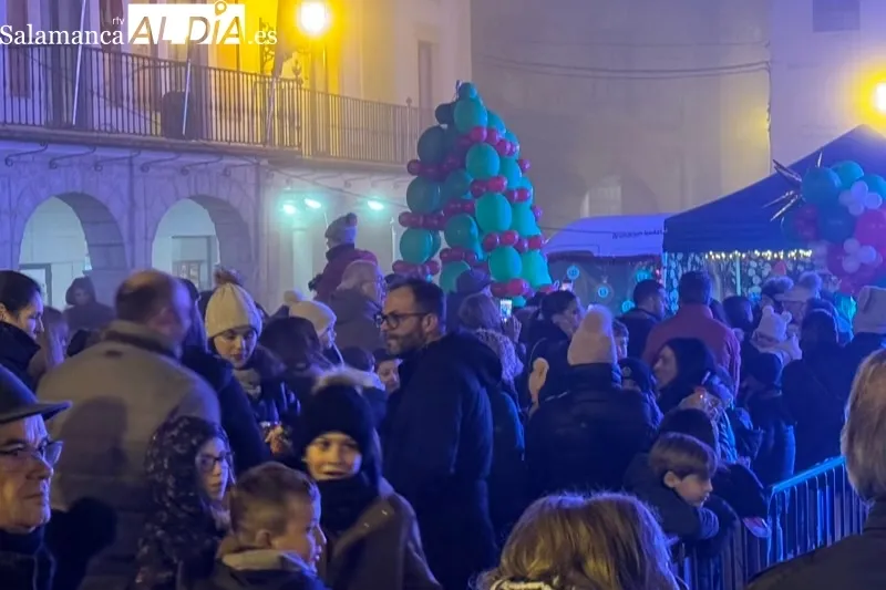 Papa Noel vivía un multitudinario recibimiento en Peñaranda