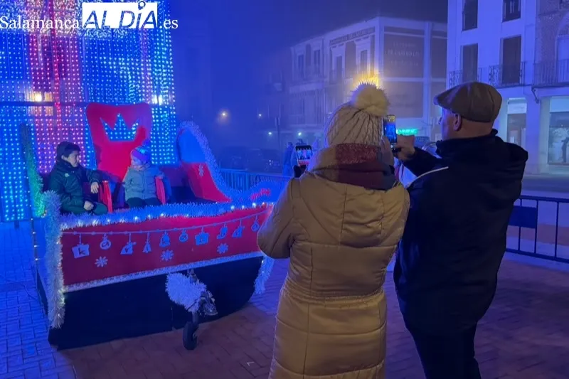 Papa Noel vivía un multitudinario recibimiento en Peñaranda