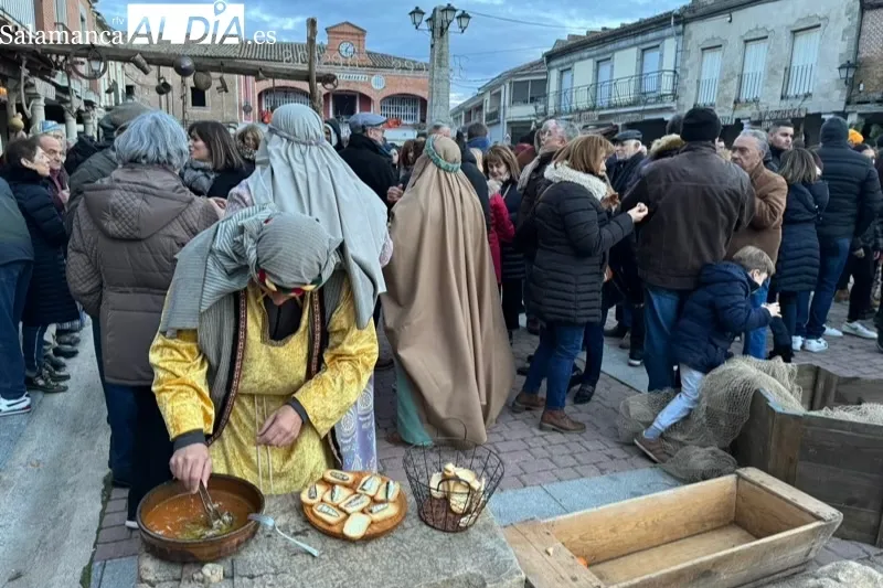 Santiago de la Puebla representaba este sábado su Belén Viviente
