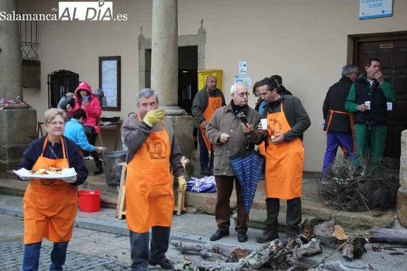 Concurrida matanza tradicional en Sobradillo / MARIBEL SÁNCHEZ
