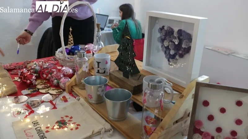 Concurrido Mercadillo navideño celebrado en Vitigudino este viernes día de la Inmaculada / CORRAL