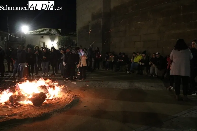 Gran castañada en Vilvestre con Feria Navideña y los hermanos Rivas / CORRAL