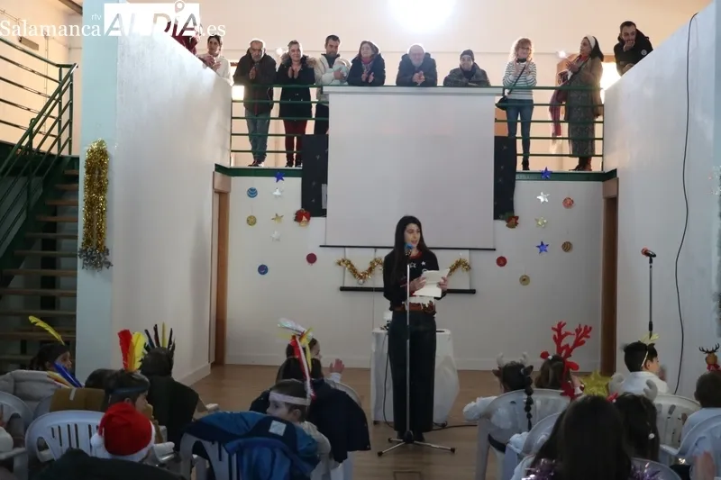 Gala de Navidad del CEIP Manuel Moreno Blanco en Vitigudino / CORRAL