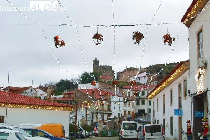 Cuenta atrás para prender el mayor Madero de Portugal (en Penamacor) | MARTÍN-GARAY