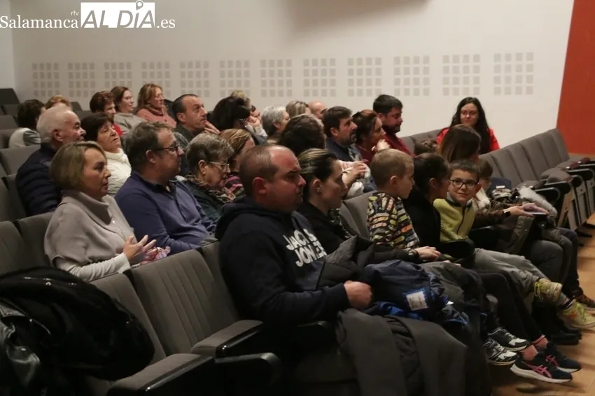 Gala por la Visibiliad de Asprodes Vitigudino con motivo del Día Internacional por las Personas con Discapacidad