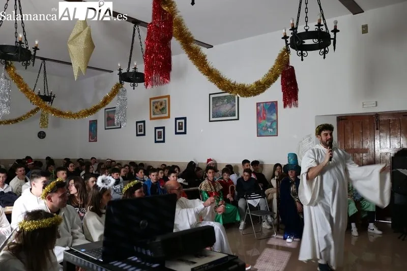 Foto 2 - San Jer&oacute;nimo despide el primer trimestre de curso con el festival de Navidad