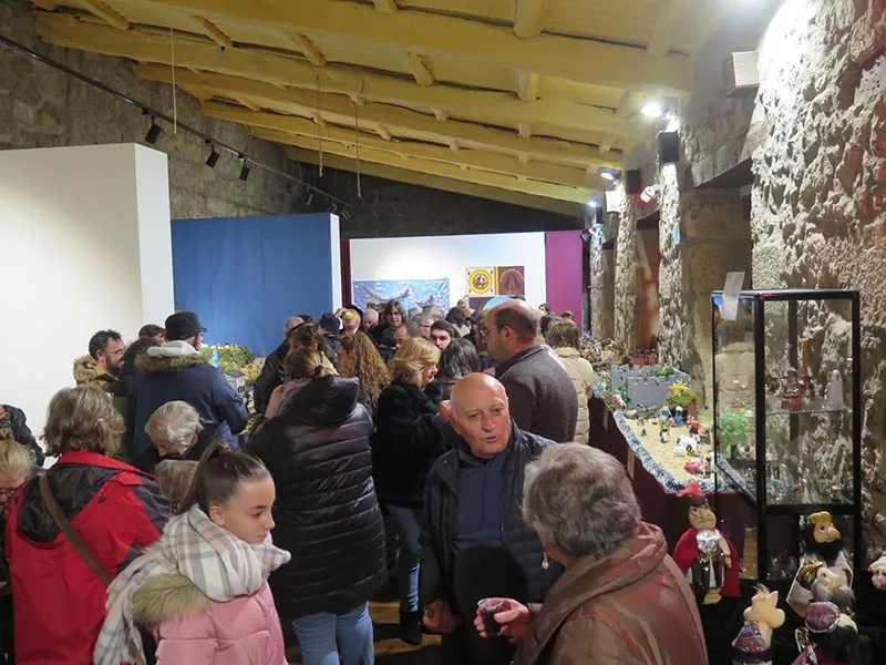 Foto 8 - La muestra de Belenes de B&eacute;jar abre sus puertas