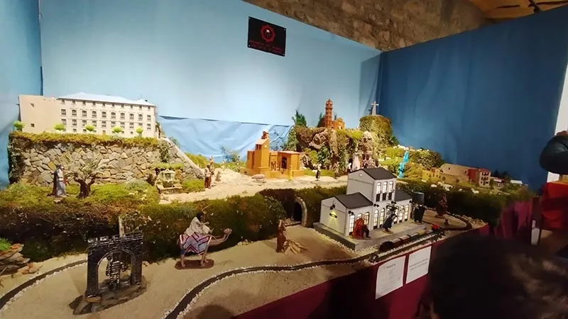 Foto 7 - La muestra de Belenes de B&eacute;jar abre sus puertas