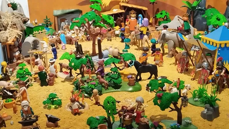 Foto 5 - La muestra de Belenes de B&eacute;jar abre sus puertas