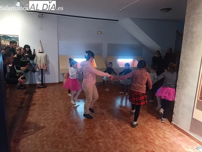 Foto 2 - B&eacute;jar celebra un a&ntilde;o m&aacute;s Hanukkah