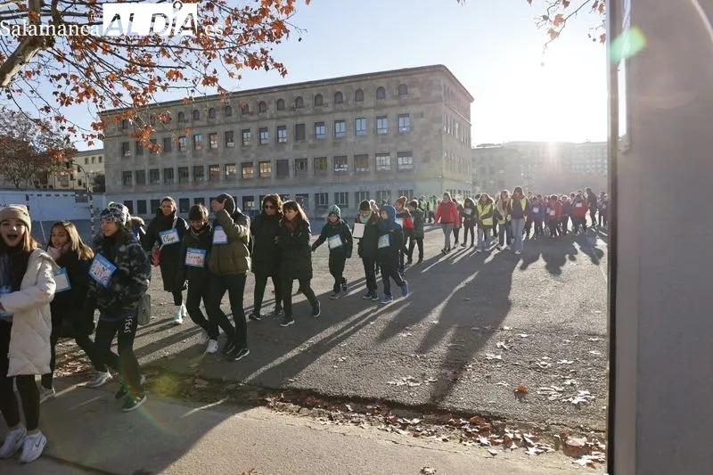 Marcha de Navidad Solidaria del Colegio Maristas. Foto de David Sañudo