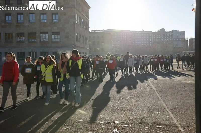 Marcha de Navidad Solidaria del Colegio Maristas. Foto de David Sañudo