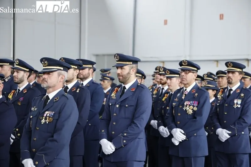 Imágenes del acto en Matacán por Nuestra Señora de Loreto, Patrona de la Aviación. Fotos: David Sañudo.