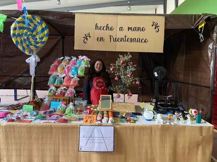 Foto 2 - Encinas de Arriba ya tiene listo su Mercado Navide&ntilde;o