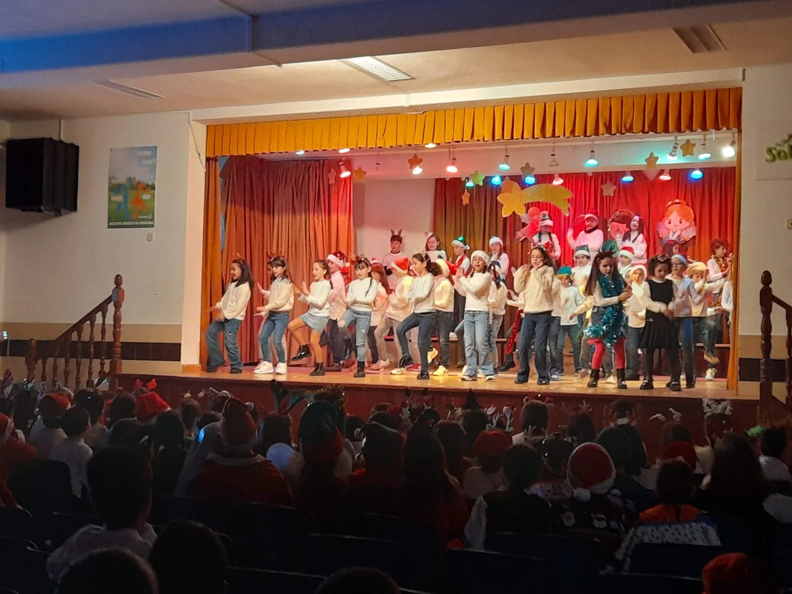 Celebraciones navideñas en el Colegio San Juan Bosco.
