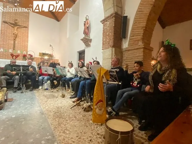 Foto 6 - La Navidad llega a Navales 