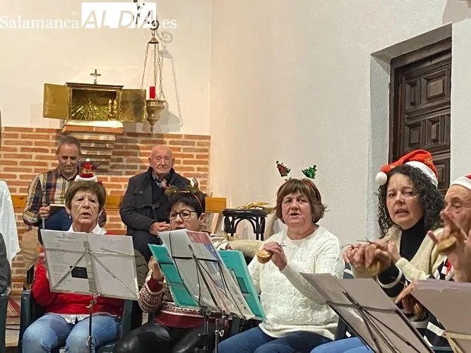 Foto 2 - La Navidad llega a Navales 