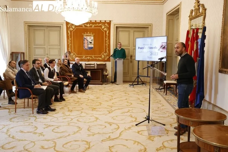 Entrega de los Premios Ciudad de Salamanca de Novela y Poesía de la edición 2023 en el Ayuntamiento. Foto de David Sañudo