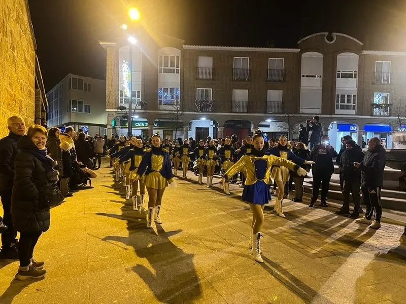Pasacalles del Cartero Real en Carbajosa de la Sagrada