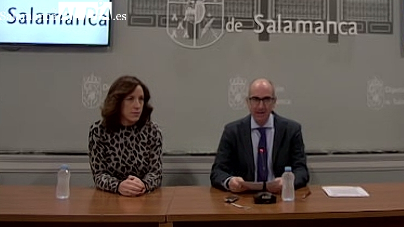 Javier Iglesias y Pilar Sánchez durante la rueda de prensa en la Diputación de Salamanca