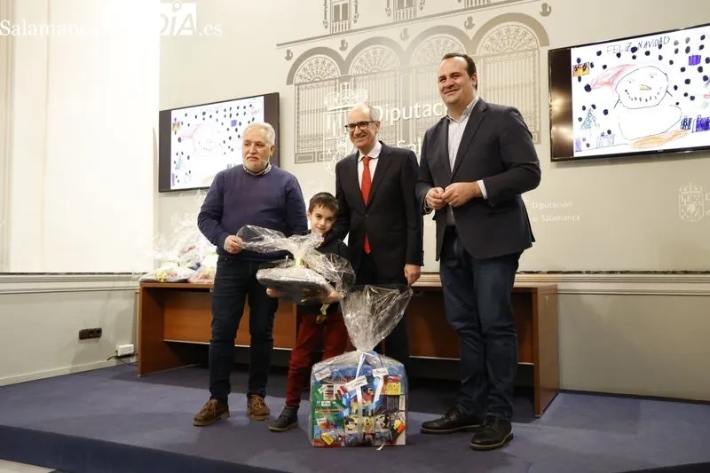 Entrega de los premios escolares del IX Concurso de Postales Navideñas