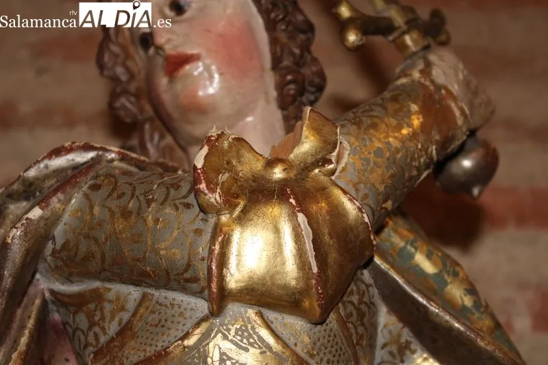 Foto 4 - La imagen de San Miguel comienza su periodo de restauraci&oacute;n&nbsp;