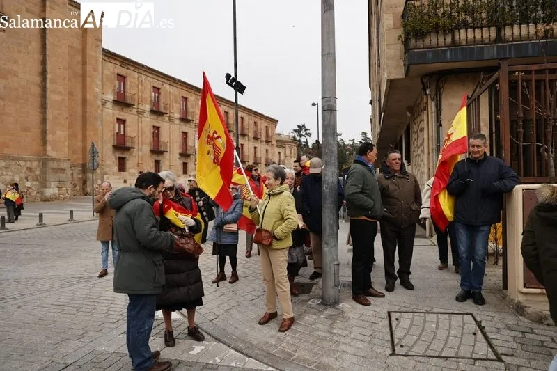 Manifestación de Vox el Día de la Constitución en la cuesta de San Blas. Fotos: David Sañudo.