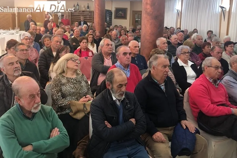 Momento de la elección de la nueva junta directiva de la Federación Provincial de Mayores presidida por José María Regalado