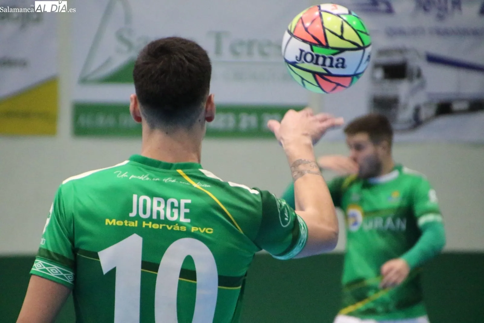Foto 2 - El Piensos Dur&aacute;n Albense sigue en modo apisonadora (10-2)