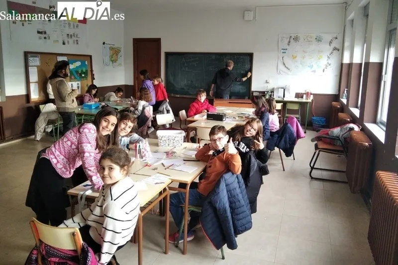 Foto 2 - La Asociaci&oacute;n Cultural 'La Muralla' organiza en Yecla de Yeltes un Taller infantil 