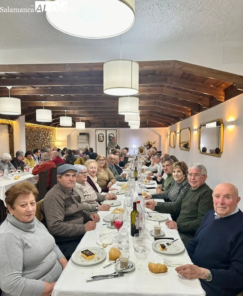 Tras la asamblea se celebró una comida en el Restaurante El Quijote de Vitigudino, pagada a escote por los asistentes 