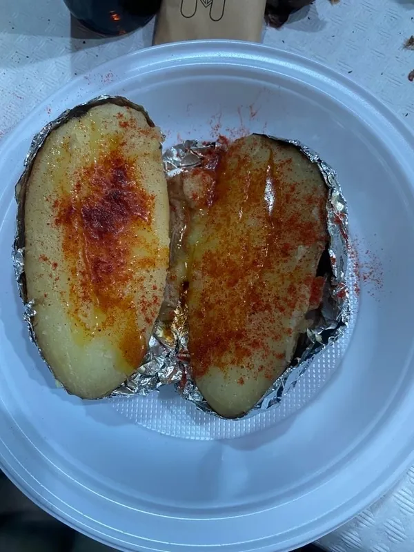 Foto 2 - Los vecinos de Gejo de los Reyes celebran la Navidad con una casta&ntilde;ada y cena para todos