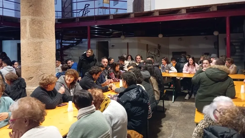Foto 5 - Animado bingo navide&ntilde;o en San Felices de los Gallegos