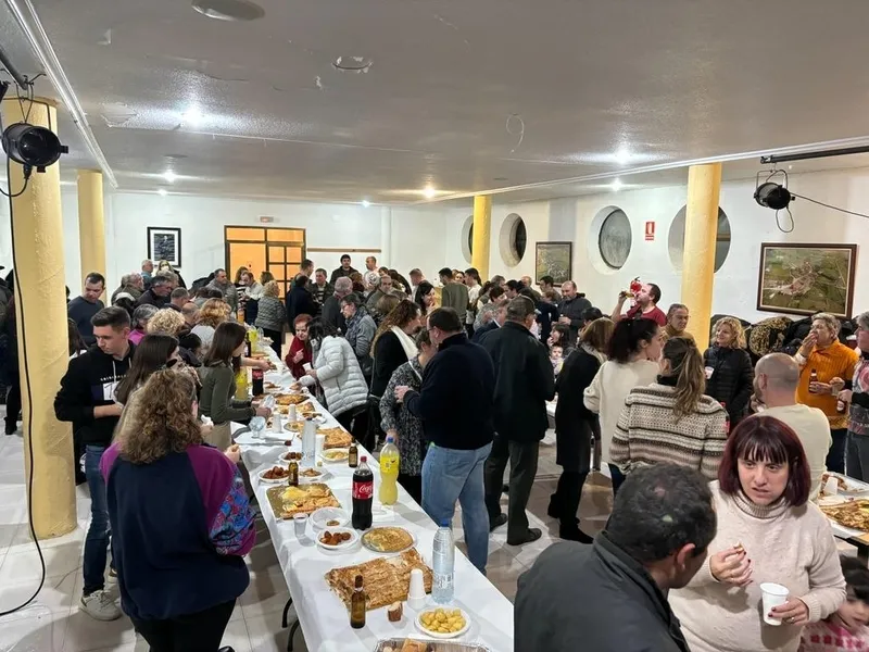 Foto 2 - Villaseco de los Reyes celebra una Navidad llena de magia y de excelente sabor