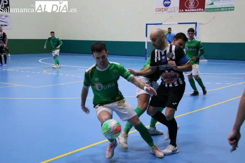 Foto 9 - El Piensos Dur&aacute;n Albense despide el a&ntilde;o en casa con goleada (8-2)