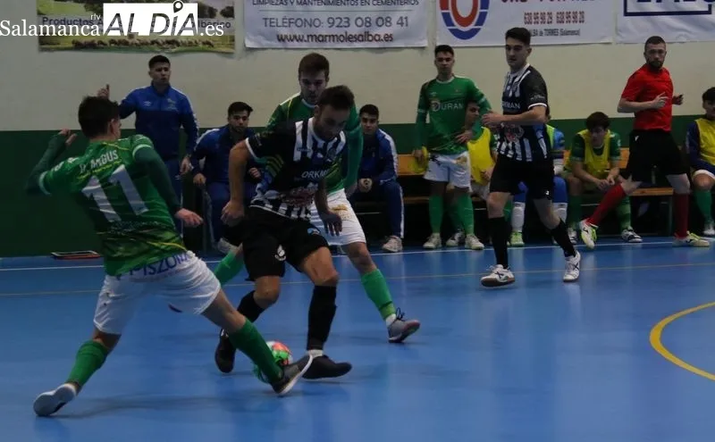 Foto 4 - El Piensos Dur&aacute;n Albense despide el a&ntilde;o en casa con goleada (8-2)