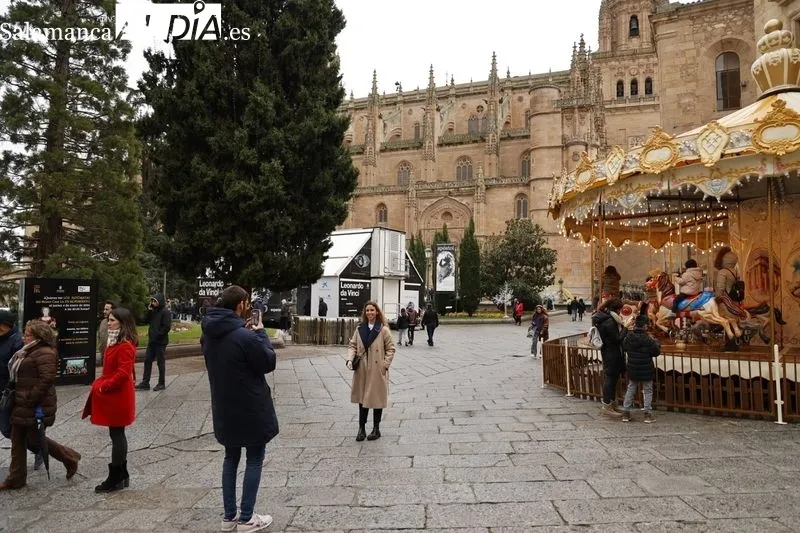 Turistas en el centro de Salamanca. Foto de David Sañudo