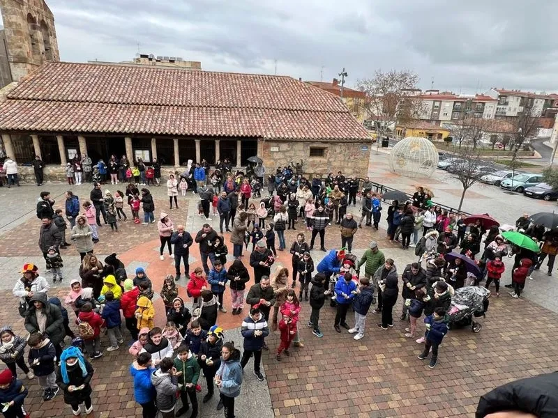 Foto 8 - Los m&aacute;s peque&ntilde;os de Carbajosa dan la bienvenida a 2024